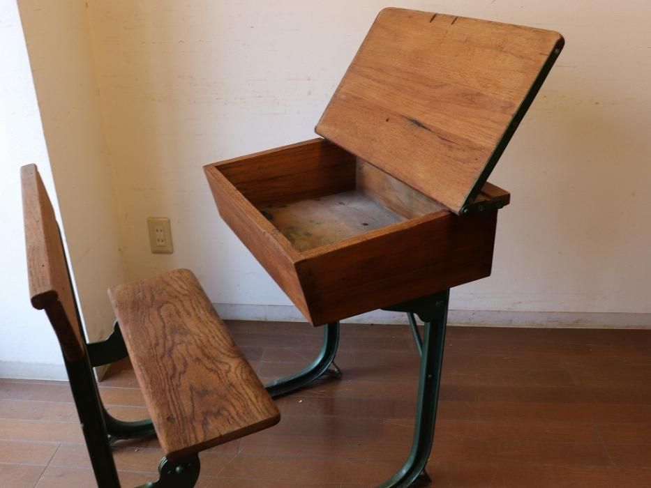 フランス　アンティークチャイルドデスク ビンテージ チャイルドデスク＆チェア～【パインフラット