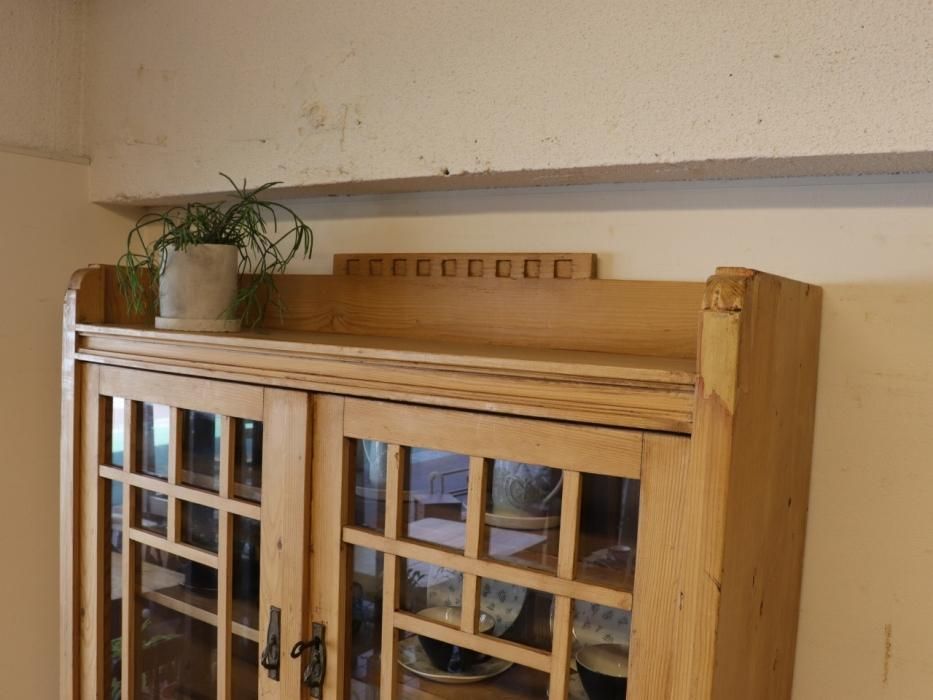 アンティークパイン H195ガラスキャビネット～【パインフラット