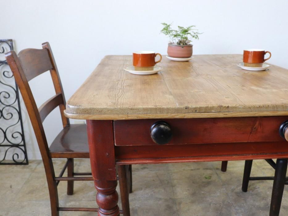 アンティークパイン W98正方形に近いテーブル～【パインフラット