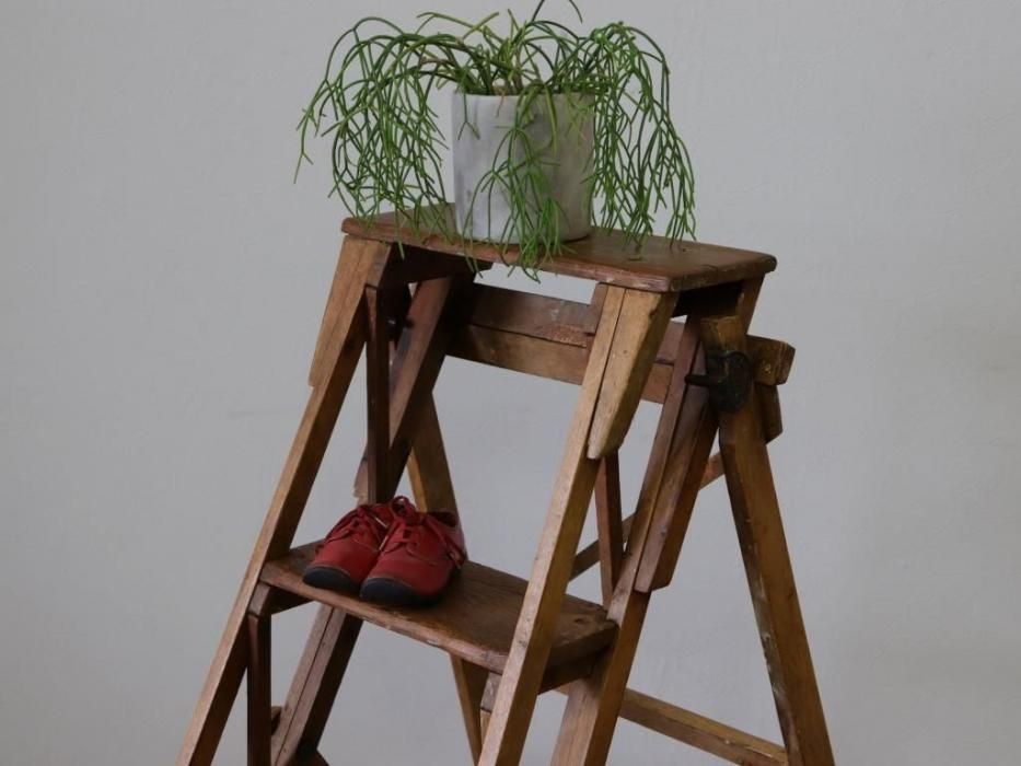 ステップラダー　アンティーク　飾り棚 イギリス アンティーク 折りたたみステップラダー3段/脚立
