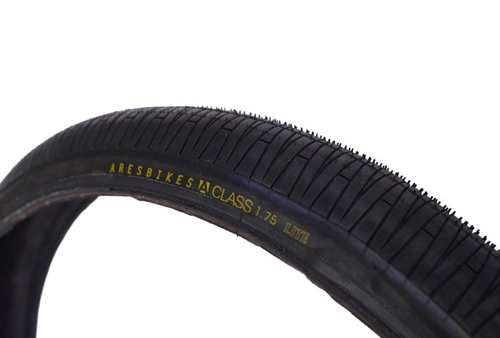 ARES BIKES / アーレスバイク A-CLASS KEVLAR TIRE