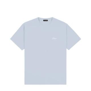 <img class='new_mark_img1' src='https://img.shop-pro.jp/img/new/icons1.gif' style='border:none;display:inline;margin:0px;padding:0px;width:auto;' />Dime<br>CURSIVE SMALL LOGO T-SHIRT<br>BLUE FOG