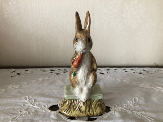 定期入れの ロイヤルアルバート ピーターラビット フィギュリン 食器 割引オンラインストア ピーターラビットシリーズフィギュリンセット ★ご専用★ロイヤルアルバート 置物