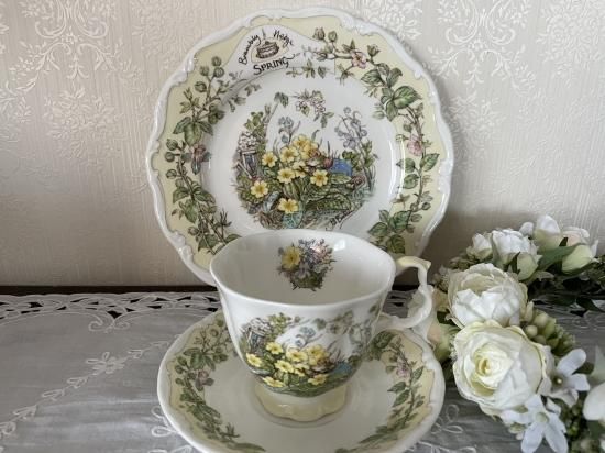 ロイヤルドルトン　ブランベリーヒュージュギフトコレクションRoyalDoulton