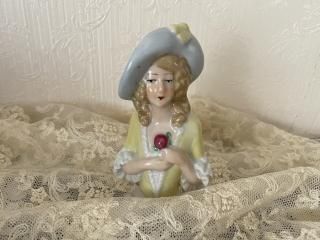 アンティークビクトリアンスタイル ハーフドール陶器製