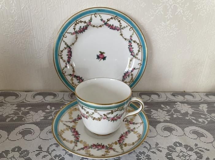 優美コールポート・ハンドペイント トリオ - アンティークと薔薇雑貨の