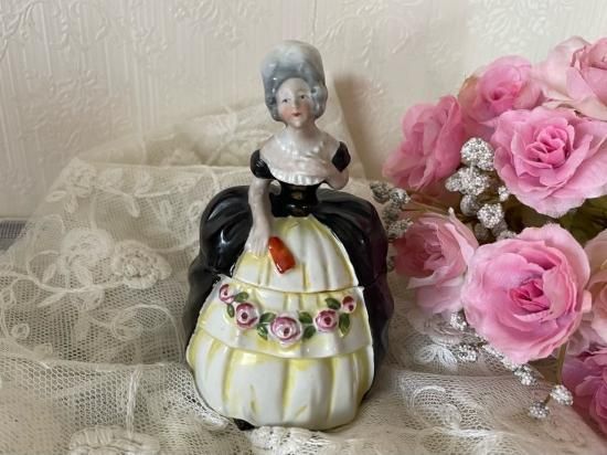 ハーフドール パウダーボックス - アンティークと薔薇雑貨のお店