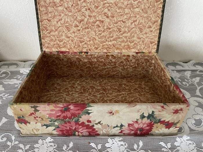 アンティークカルトナージュ BOX
