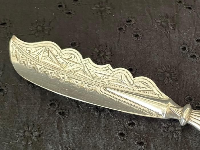 ✨純銀製　マザーオブパール　バターナイフ 純銀・マザーオブパール バターナイフ - アンティークと薔薇雑貨