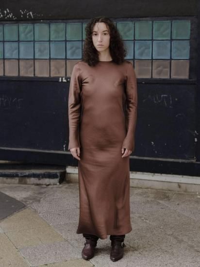 ワンピース BASERANGE Dydine Dress brown BASERANGE DYDINE LONGSLEEVE DRESS - VONDOT|レディース