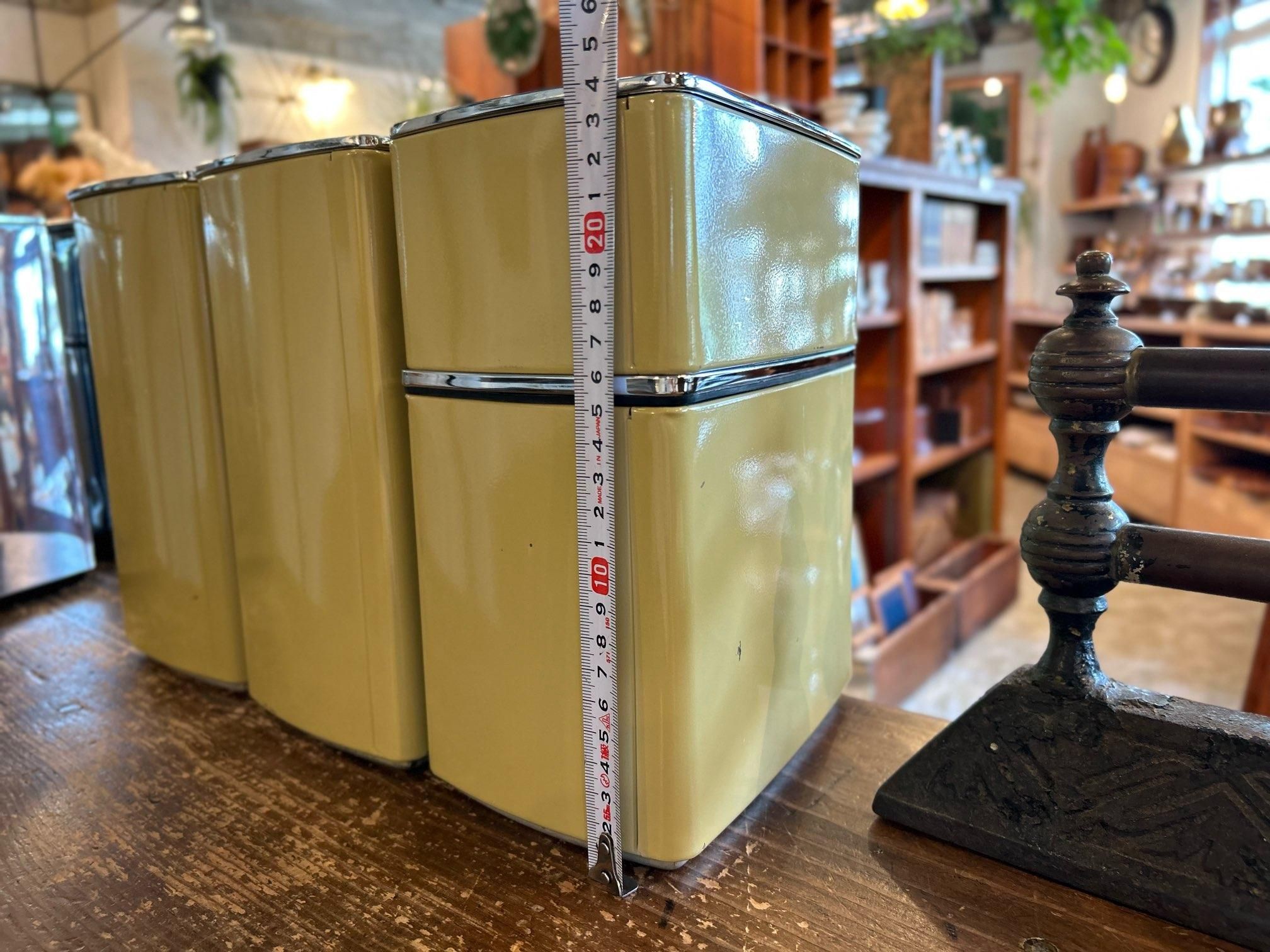 1960's kitchen canister's set(セット販売)yellow color - RUST
