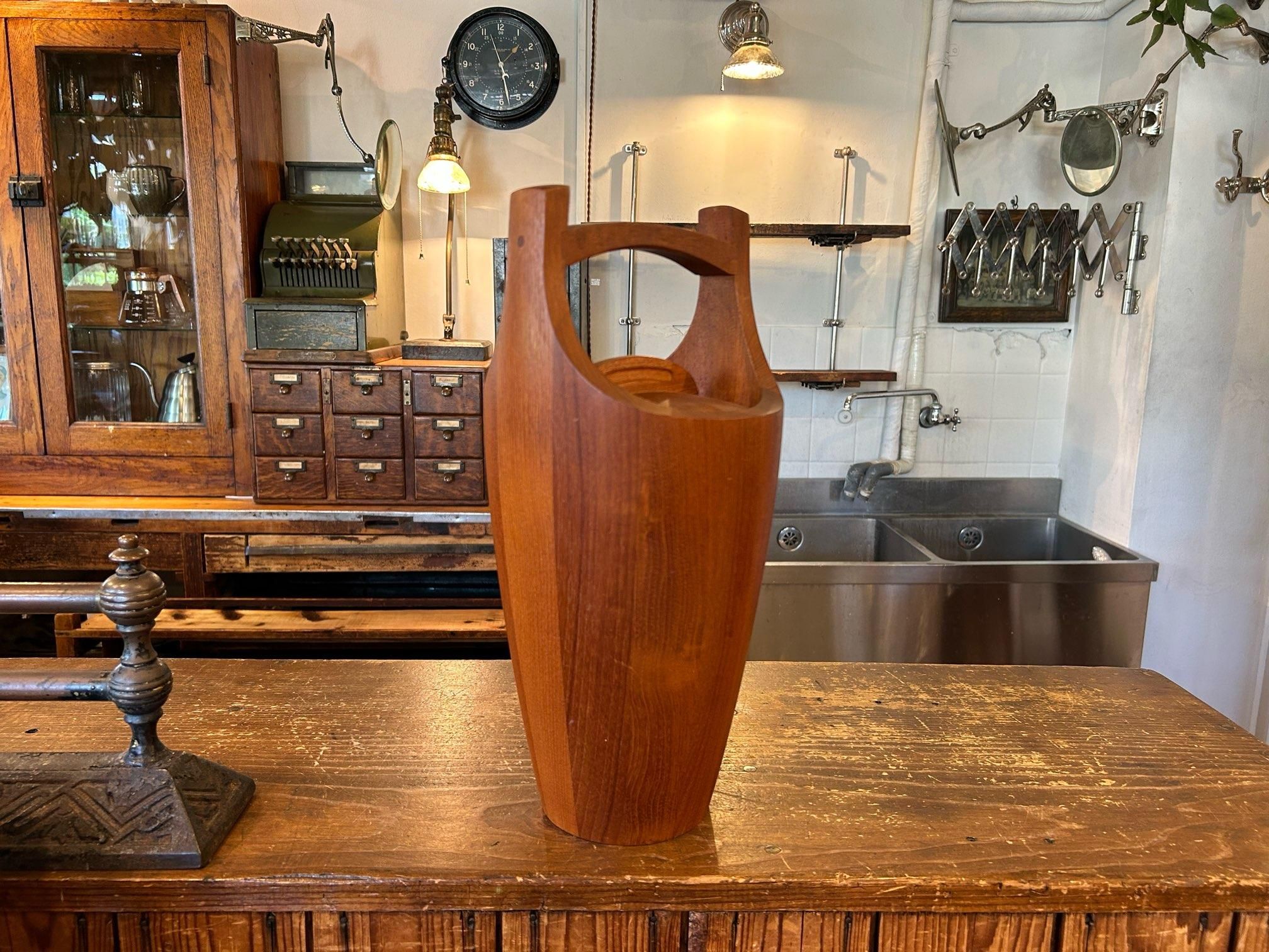 1960's DANSK ice basket - RUST 1960's DANSK ice basket - RUST