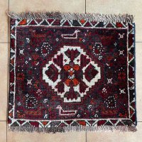 ペルシャ絨毯<br>ヤラメ産<br>40×48<br>1970年代製作<br>