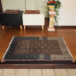 【sale 50%OFF】ギャッベ 玄関マット 80×114� イラン製 手織り絨毯
