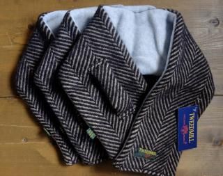 <img class='new_mark_img1' src='https://img.shop-pro.jp/img/new/icons15.gif' style='border:none;display:inline;margin:0px;padding:0px;width:auto;' />HIGH LAND2000 / TWEEDMILL FLEECE  REVERSIBLE Muffler ٥С֥ޥե顼 Herringbone SilverGray  إܡ  