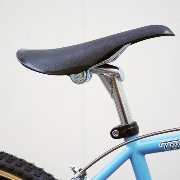 T19 × HOW I ROLL TWO-FOUR 