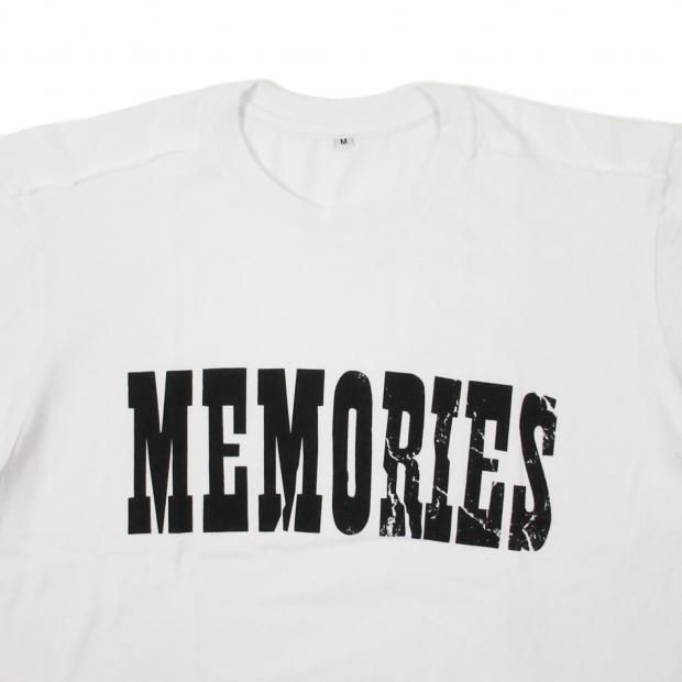 国内発送】 akasix FRAGMENT DESIGN MEMORIES Tシャツ M - トップス