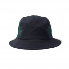<img class='new_mark_img1' src='https://img.shop-pro.jp/img/new/icons14.gif' style='border:none;display:inline;margin:0px;padding:0px;width:auto;' />THE COLOR FIELD HAT -black-