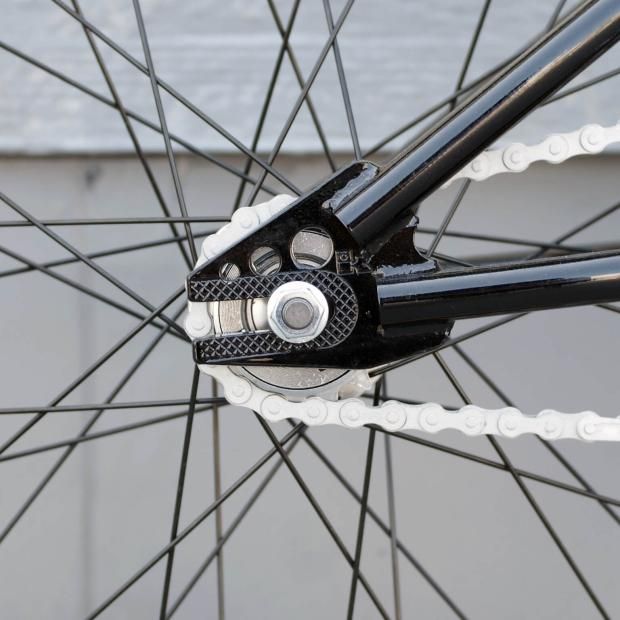 KUWAHARA / Survivor 20 1st lot -laser black- CANDYRIM