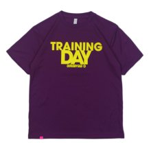 <img class='new_mark_img1' src='https://img.shop-pro.jp/img/new/icons9.gif' style='border:none;display:inline;margin:0px;padding:0px;width:auto;' />O3 RUGBY GAME wear & goods TRAINING DAY dry S/S TEE -purple/yellow-