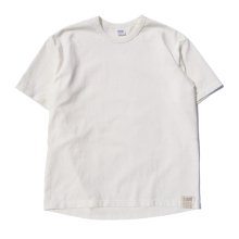 <img class='new_mark_img1' src='https://img.shop-pro.jp/img/new/icons9.gif' style='border:none;display:inline;margin:0px;padding:0px;width:auto;' />THE FABRIC RB TEE -white-