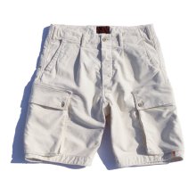<img class='new_mark_img1' src='https://img.shop-pro.jp/img/new/icons9.gif' style='border:none;display:inline;margin:0px;padding:0px;width:auto;' />THE FABRIC SIX POCKET SHORT PANTS -white-