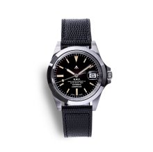 <img class='new_mark_img1' src='https://img.shop-pro.jp/img/new/icons8.gif' style='border:none;display:inline;margin:0px;padding:0px;width:auto;' />Naval Watch Produced By LOWERCASE FRXA002 Mechanical COW leather band -Black Dial-