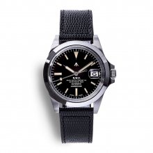 <img class='new_mark_img1' src='https://img.shop-pro.jp/img/new/icons8.gif' style='border:none;display:inline;margin:0px;padding:0px;width:auto;' />Naval Watch Produced By LOWERCASE FRXA002 Mechanical COW leather band -Black Dial-