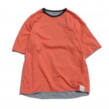 <img class='new_mark_img1' src='https://img.shop-pro.jp/img/new/icons9.gif' style='border:none;display:inline;margin:0px;padding:0px;width:auto;' />THE FABRIC DOUBLE FACE TEE -orange/gray-