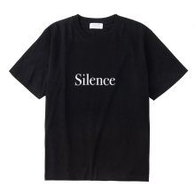 <img class='new_mark_img1' src='https://img.shop-pro.jp/img/new/icons9.gif' style='border:none;display:inline;margin:0px;padding:0px;width:auto;' />POET MEETS DUBWISE SILENCE T-Shirt -black-