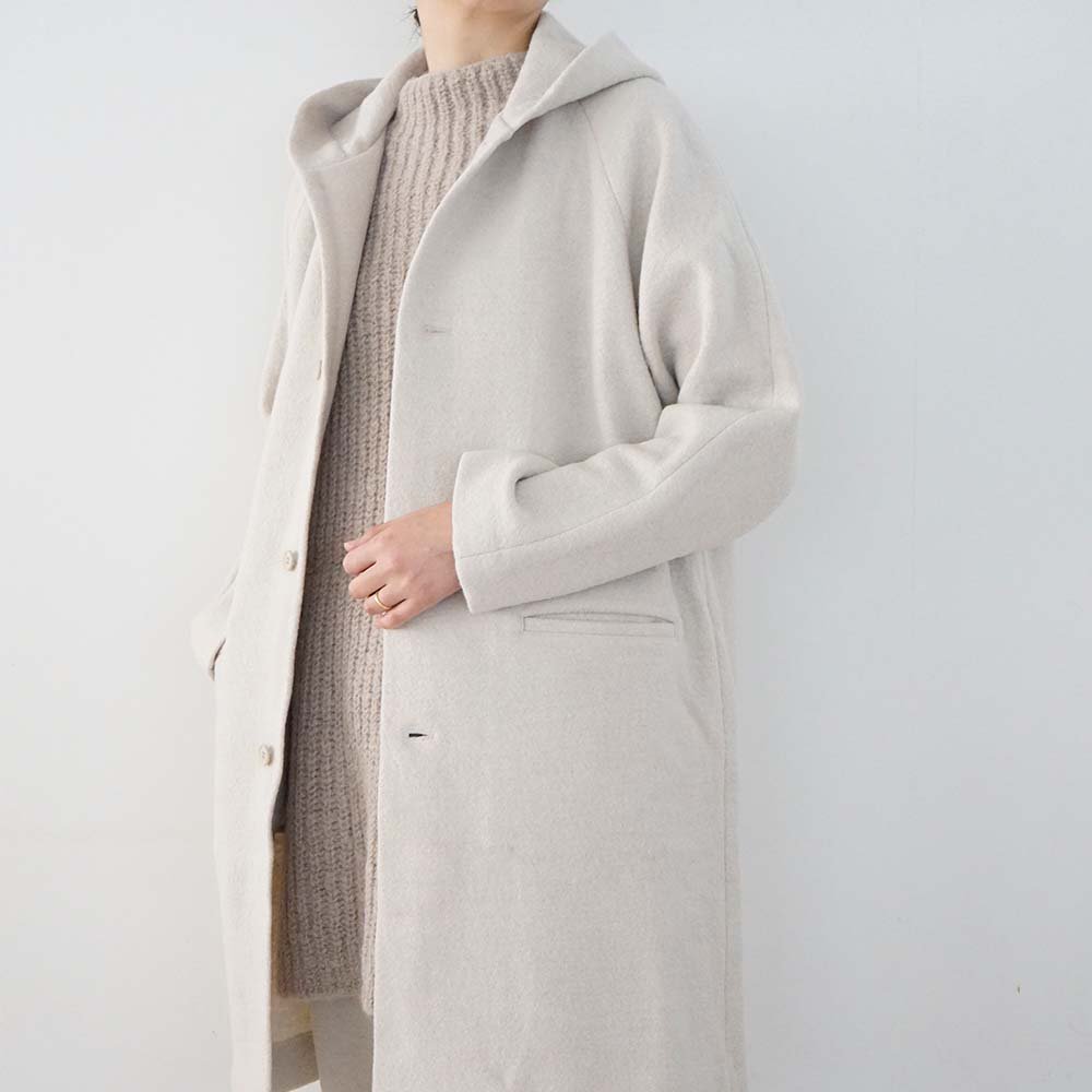 press wool hooded coat<br>ivory<br>