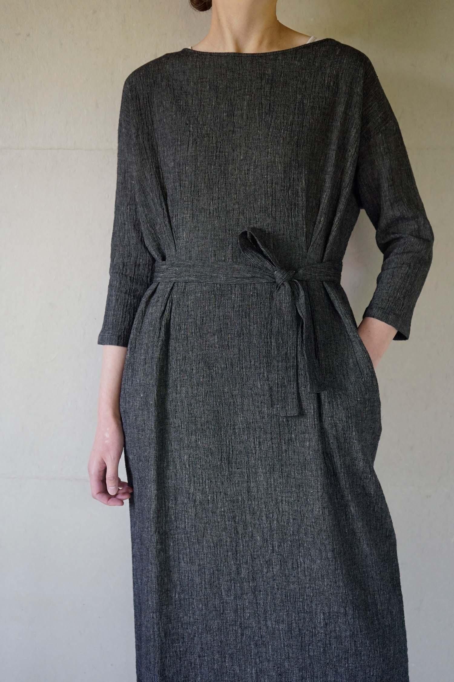 linen cotton one-piece<br>sumi<br>
