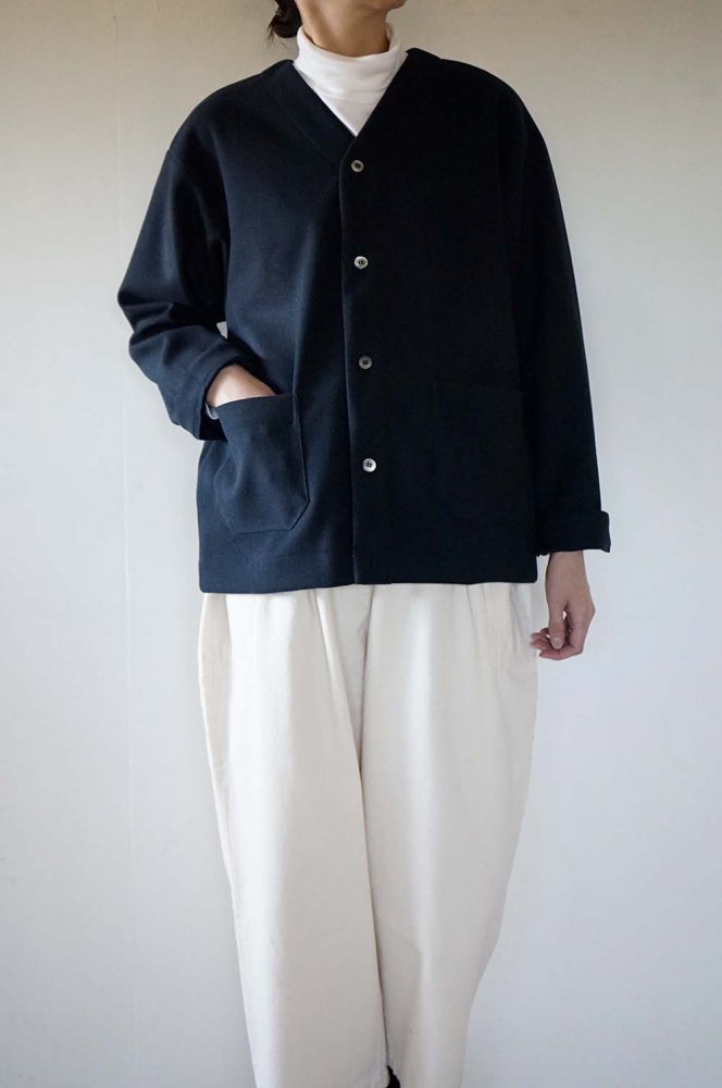 CAKE CARDIGAN<br>Navy<br>