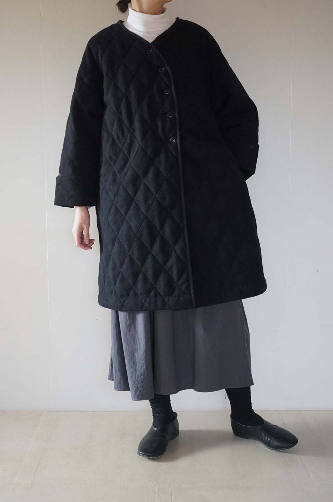 WOOL QUILT AINO COAT<br>CHARCOAL QUILT<br>