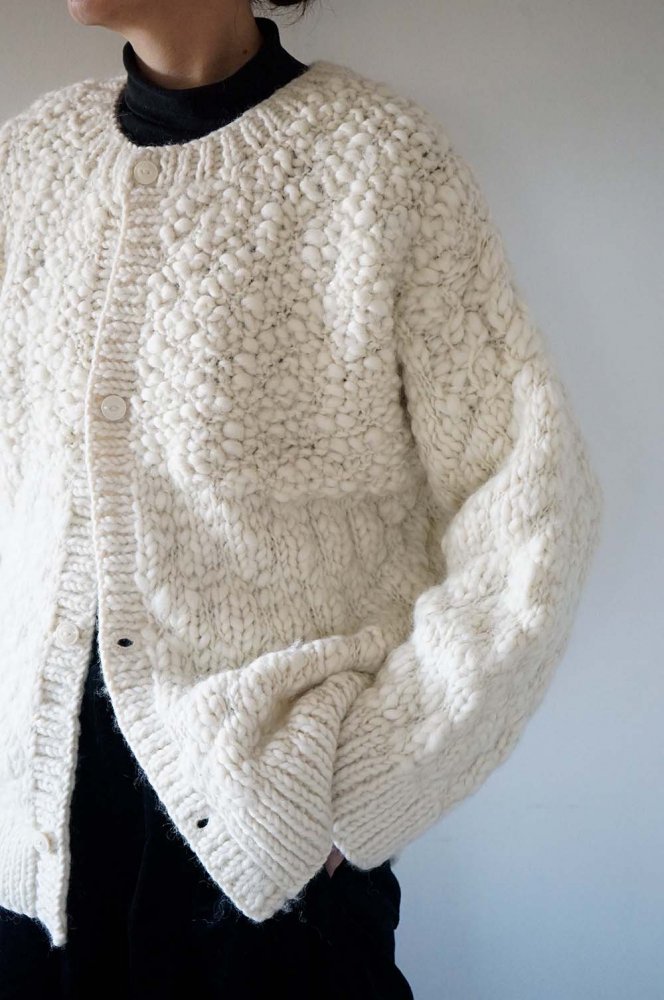 ¤ Knitted cardigan<br>ecru<br>