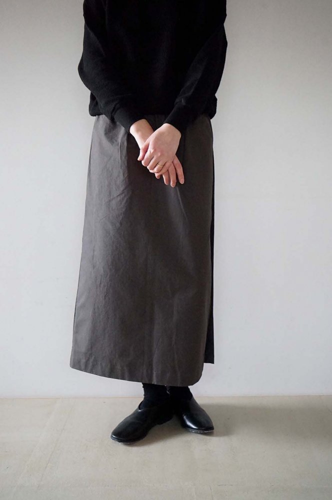 Cotton tight skirt<br>Charcoal gray<br>