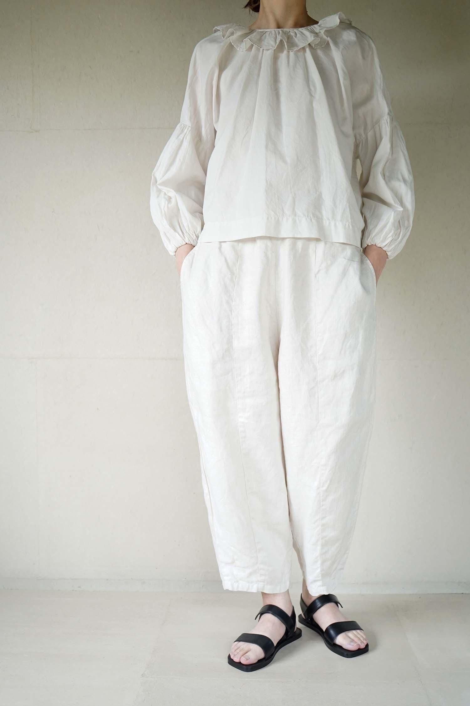 NATURAL DRY LINEN CHARLIE PANTS<br>KINARI<br>