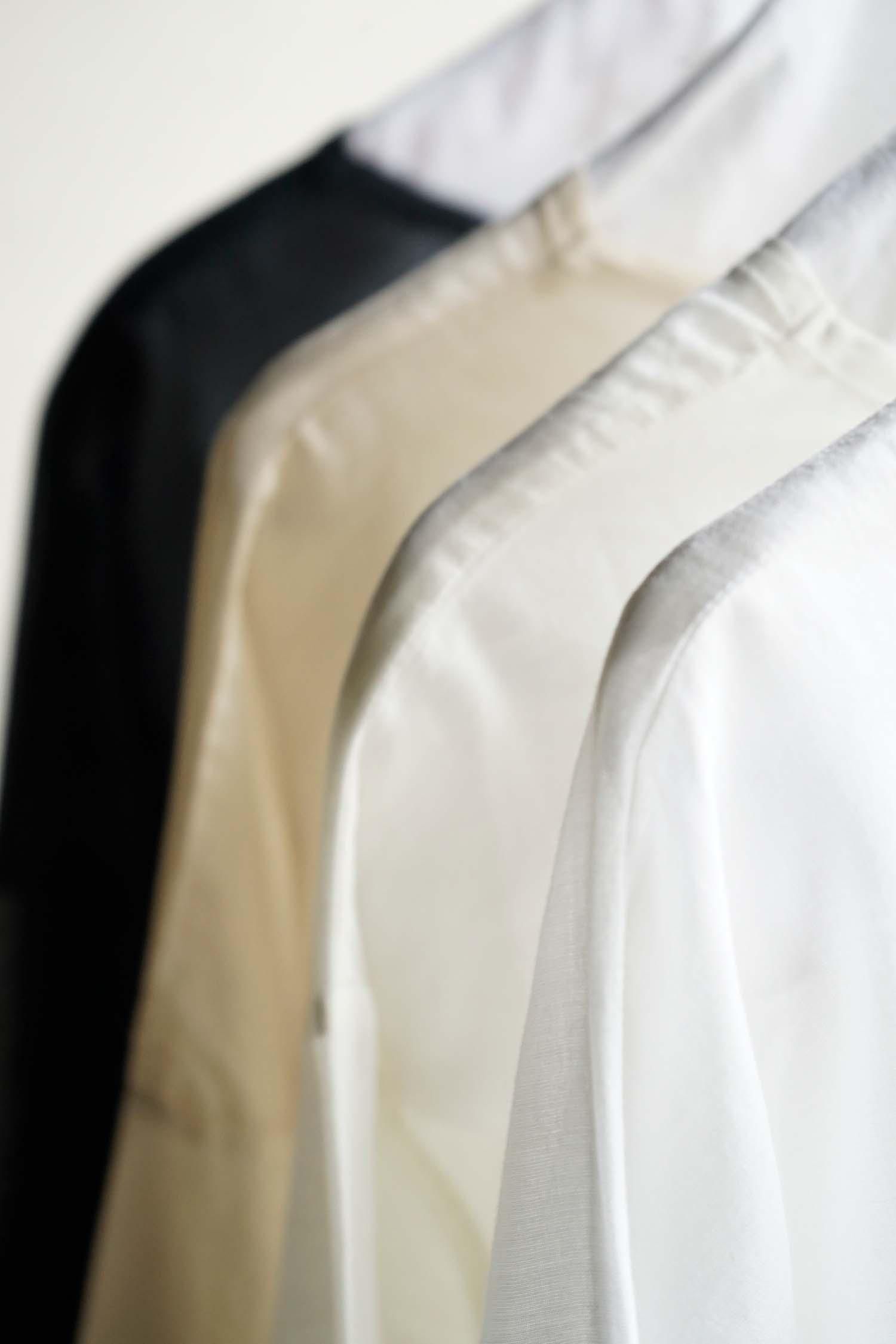 <span style="color:#FF0000">[ͽ]</span><br>Simple wide blouse<br>White,Ivory,Beige,Black<br>