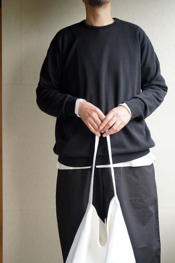 Crewneck knit<br>Black<br>