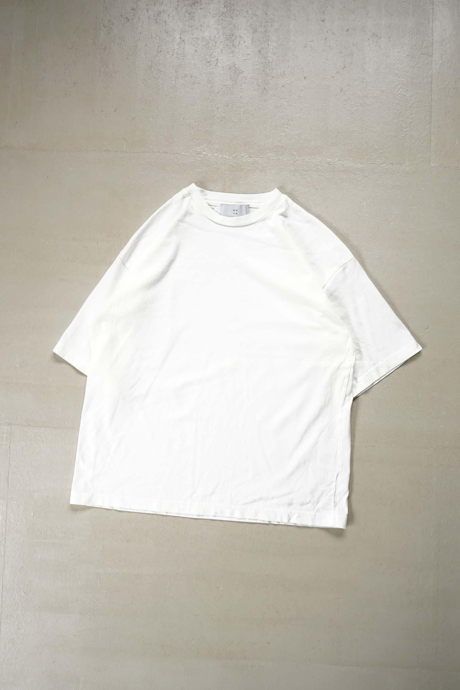 Straight T-shirts<br>White<br>