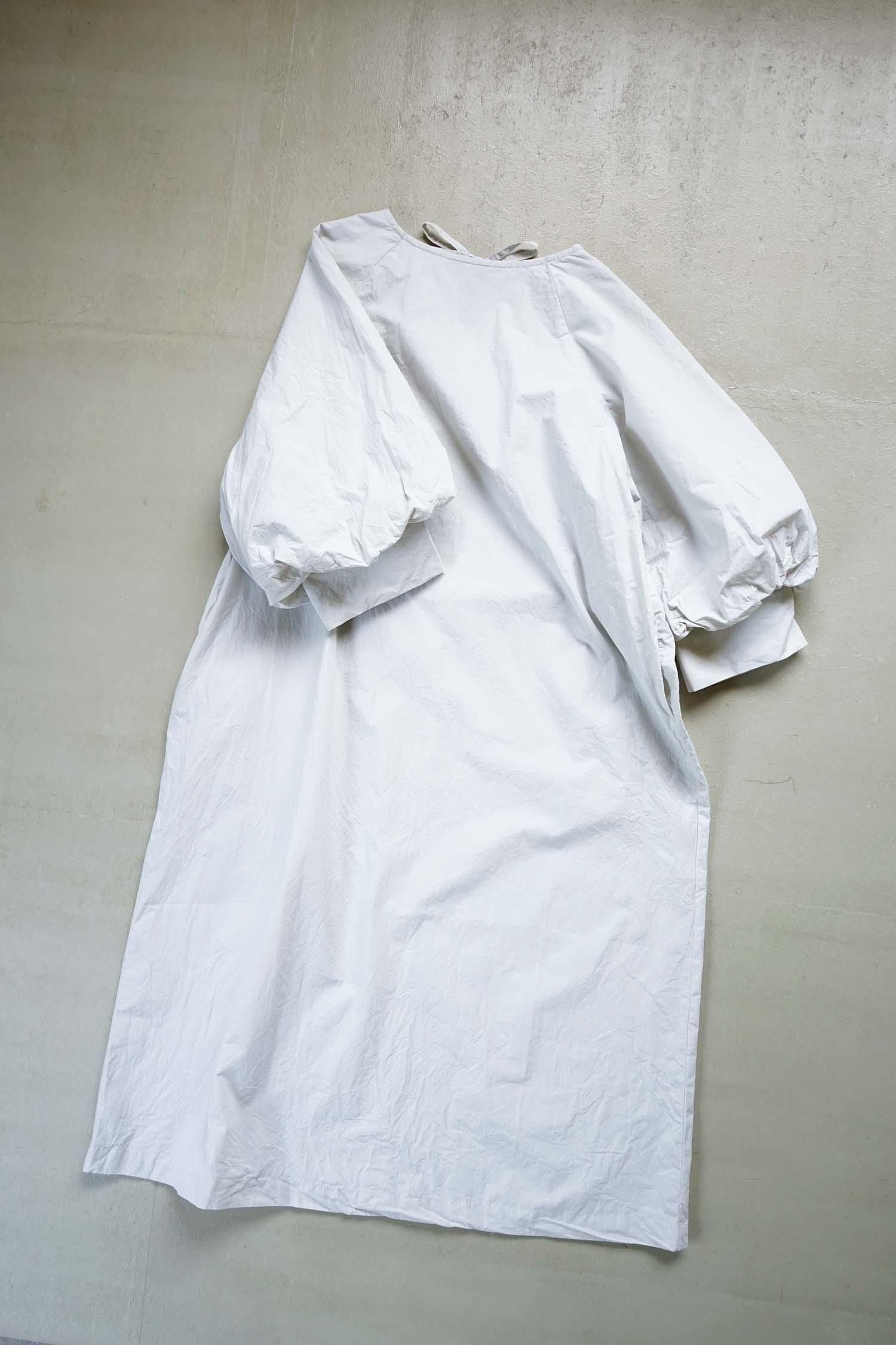 ANTIQUE SLEEVE CURIOUS ONE PIECE<br>IVORY<br>