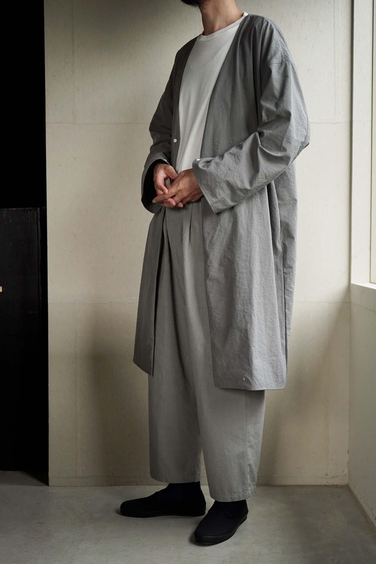 Nylon livery coat<br>Gray<br>