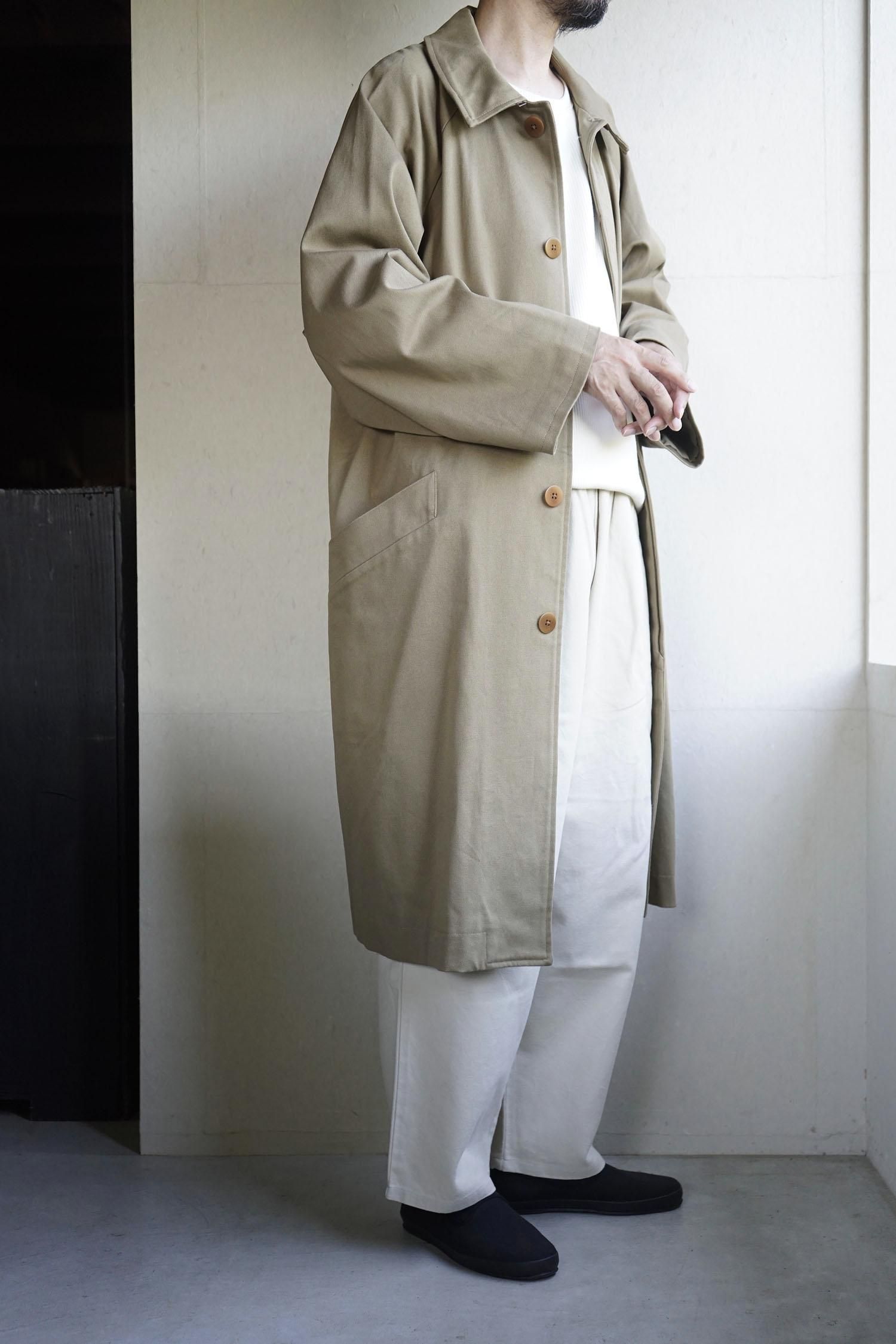 balmacaan coat<br>khaki<br>