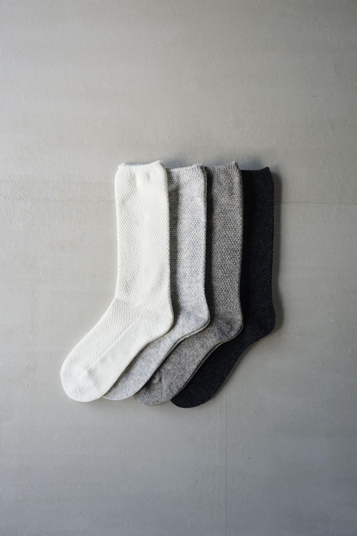 moss stitch socks<br>ivory. light gray. mocha. charcoal<br>