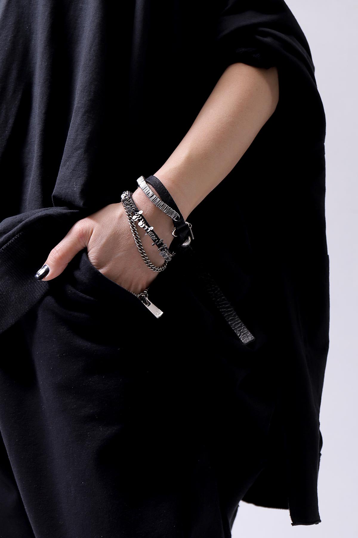 GOTI【ゴティ】SQUARE FLAT BRACELET_BR177公式通販サイト｜QUADRATO Boutique【クアドラート】正規販売店