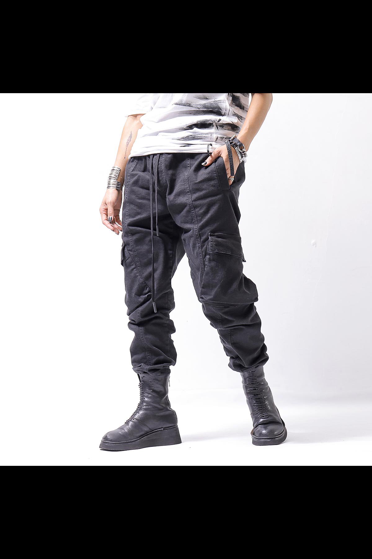 Andrea Ya'aqov【アンドレア ヤコポ】UNISEX DENIM CARGO PANTS  DEN60_BLACK公式通販サイト｜QUADRATO Boutique【クアドラート】正規輸入販売店 UNISEX