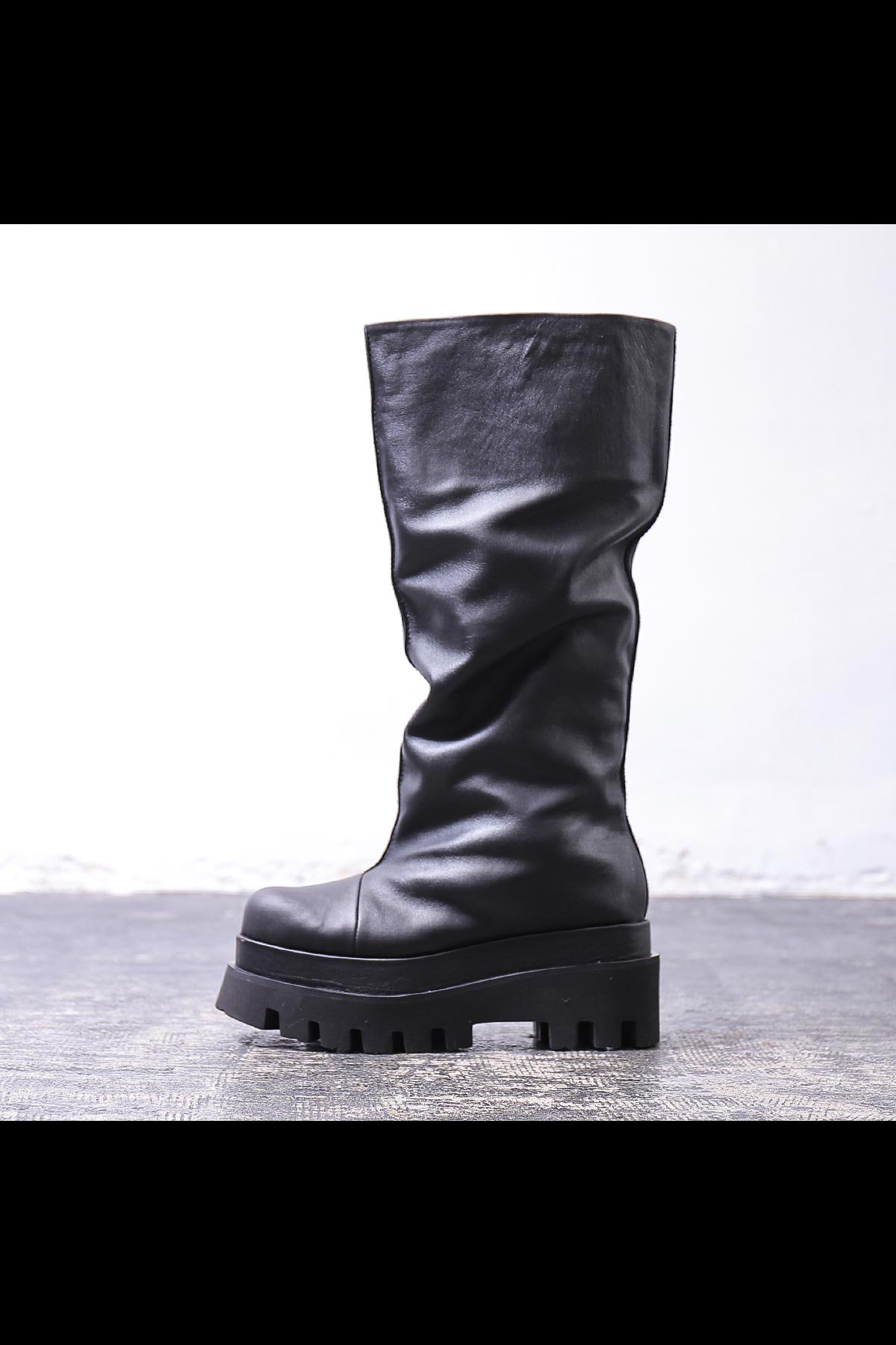 <img class='new_mark_img1' src='https://img.shop-pro.jp/img/new/icons8.gif' style='border:none;display:inline;margin:0px;padding:0px;width:auto;' />BARREL LEATHER BOOTS_HUDSON