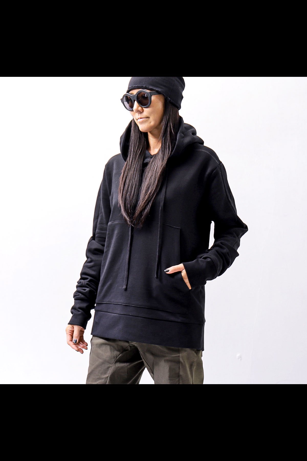<img class='new_mark_img1' src='https://img.shop-pro.jp/img/new/icons8.gif' style='border:none;display:inline;margin:0px;padding:0px;width:auto;' />UNISEX FRONT POCKET SWEAT HOODIE MS159_BLACK