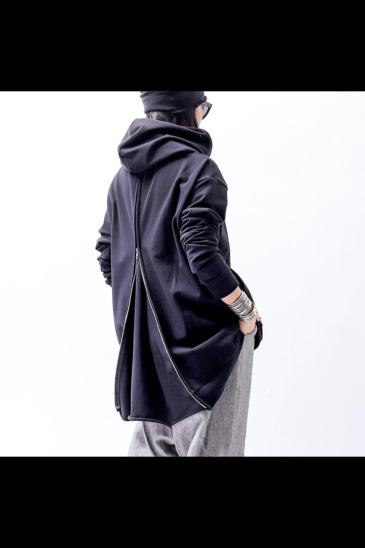 bajra【バジュラ】UNISEX SUPER STRETCH SWEAT BACK-ZIP HOODIE  150QK05_BLACK公式通販サイト｜QUADRATO Boutique【クアドラート】正規販売店 WOMEN