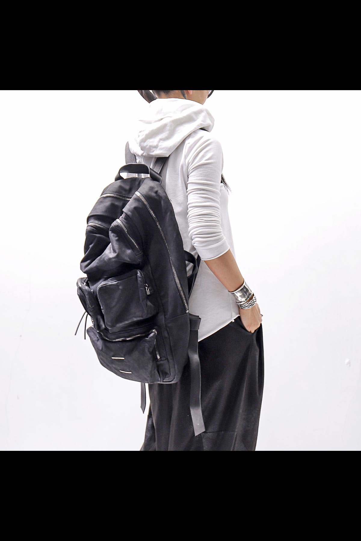 UNISEX CITY&TRAVEL MULTI POCKET BACKPACK_BLACK